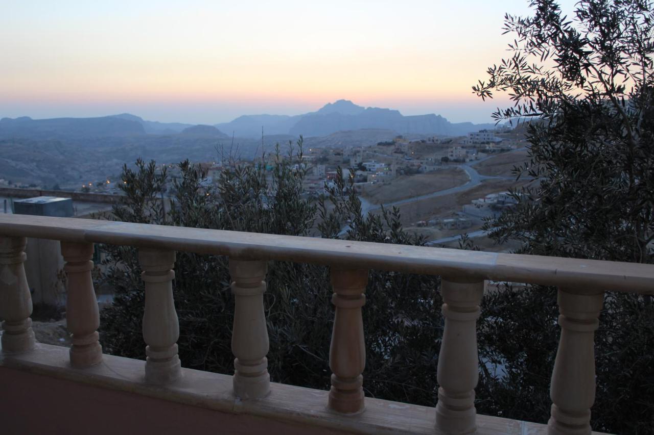 Petra Princess Balqees Hostel Wadi Musa Exterior photo